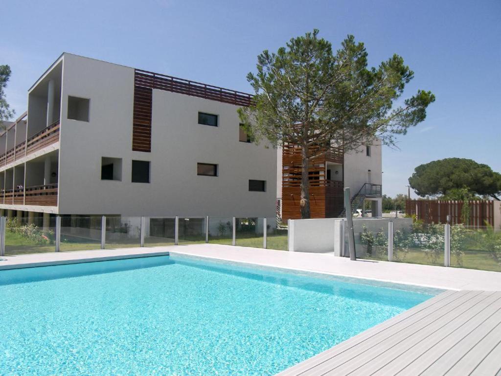 Vert Paradis - Vue Apaisante Sur Golf, Pins Parasols, 2E Etage - 80 M2 Dont Terrasse Avec Pergola, 2 Chambres, 3Et Iles, 3 Clim, Wifi - Piscine, Parking Et Park A Velos, Ascenseur - En Option Linge, Menage - Pistes Cyclables, Mer A Proximite Saint-Cyprien  Dış mekan fotoğraf