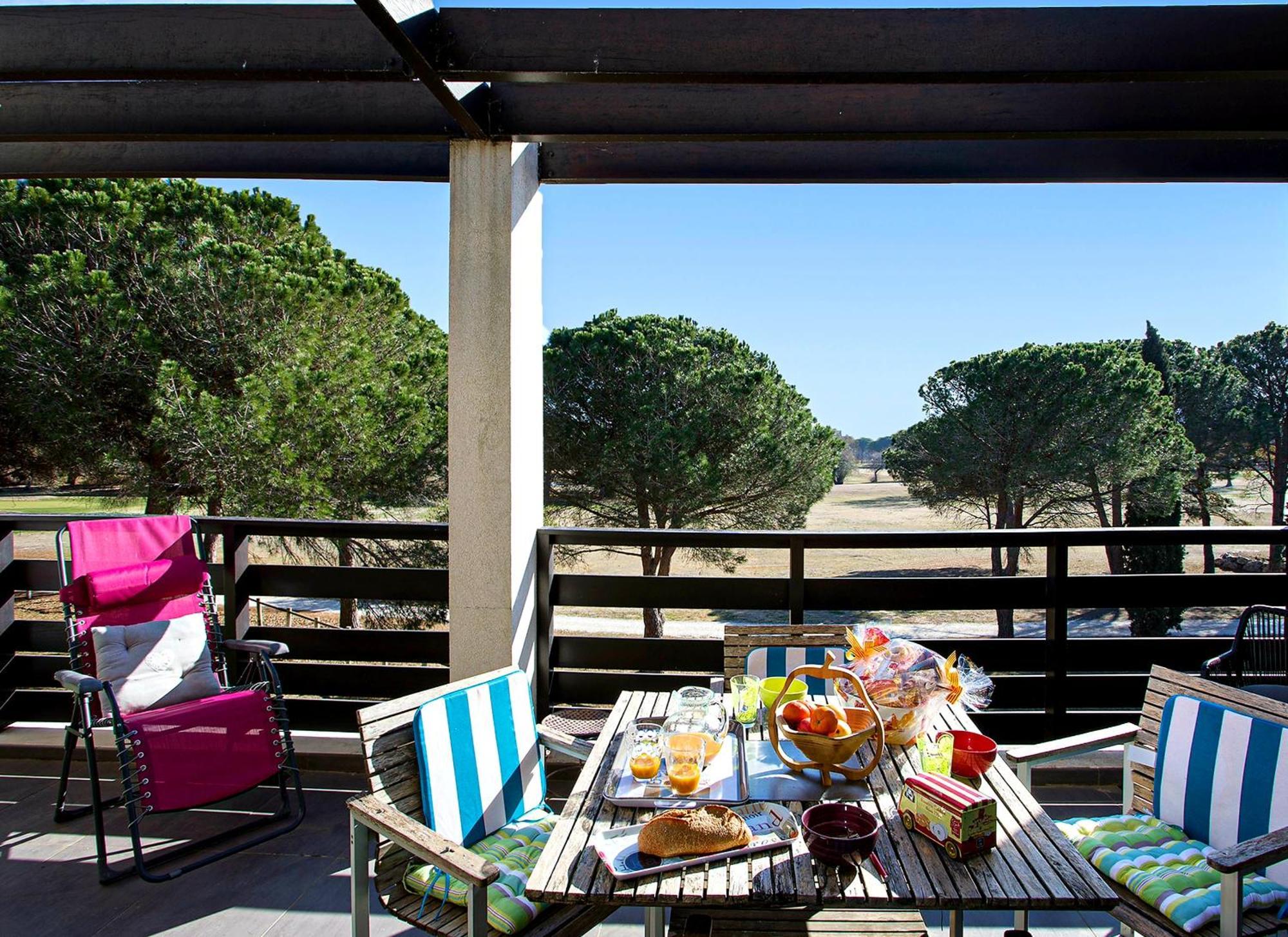 Vert Paradis - Vue Apaisante Sur Golf, Pins Parasols, 2E Etage - 80 M2 Dont Terrasse Avec Pergola, 2 Chambres, 3Et Iles, 3 Clim, Wifi - Piscine, Parking Et Park A Velos, Ascenseur - En Option Linge, Menage - Pistes Cyclables, Mer A Proximite Saint-Cyprien  Dış mekan fotoğraf
